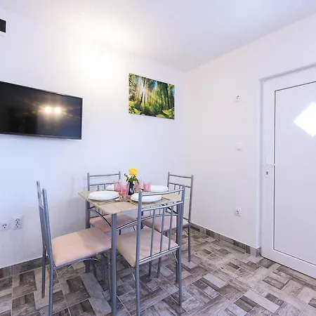 Apartments Sea Star Ivana Marina Exterior photo