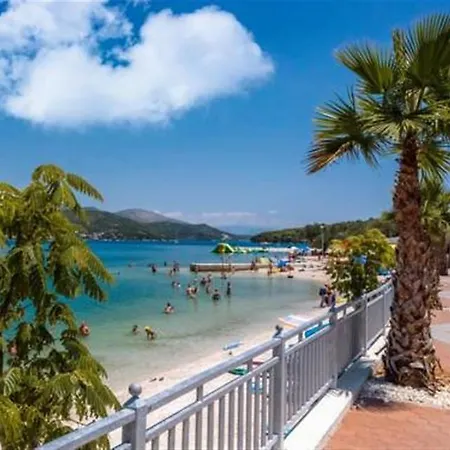 Apartments Sea Star Ivana Marina Exterior photo