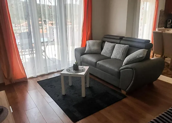 Apartments Sea Star Ivana