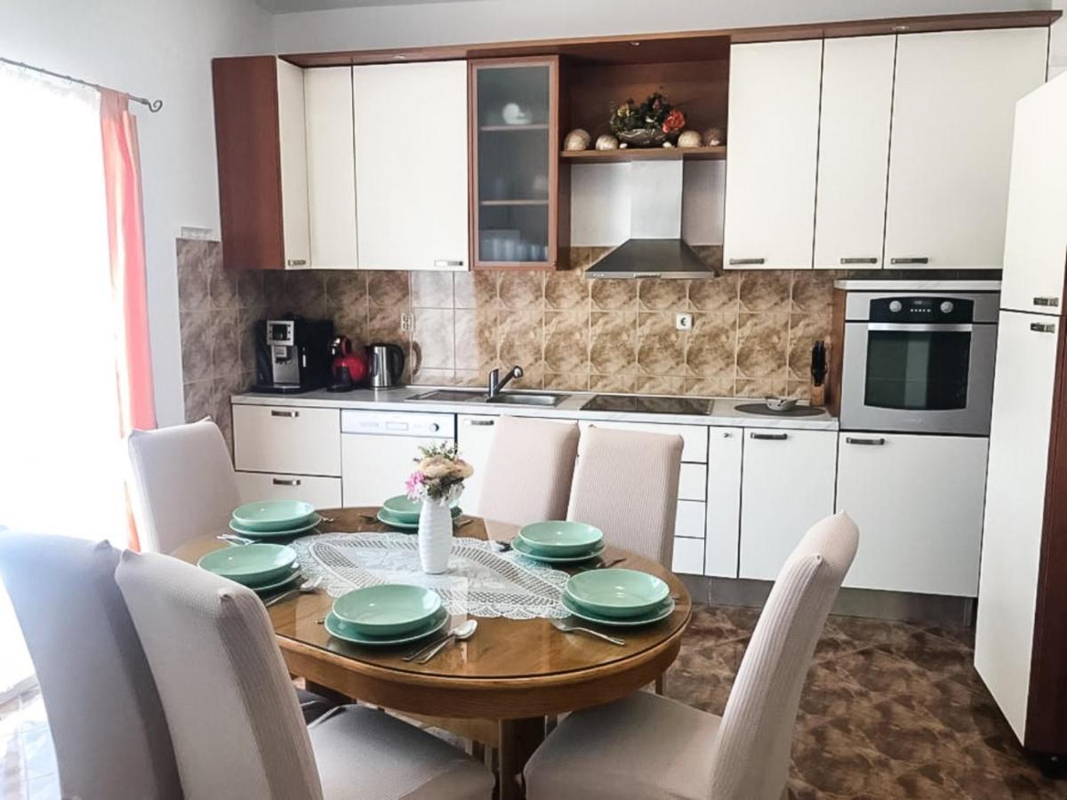 Sea Star Ivana Apartment Marina